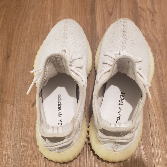 100% authentic yeezy 350 V2 boost